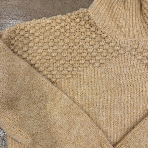 NWT Free People Bradley Camel Heather popcorn funnel neck style size Large - Picture 8 of 12